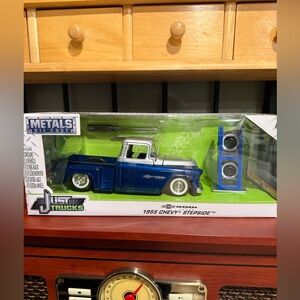 Blue 1955 Chevy Stepside Die-Cast Truck 1:24